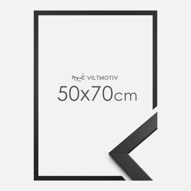 Musta kehys - 50x70 cm